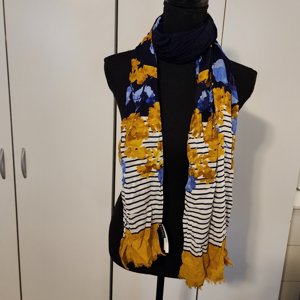 Talbots Rectangle Scarf